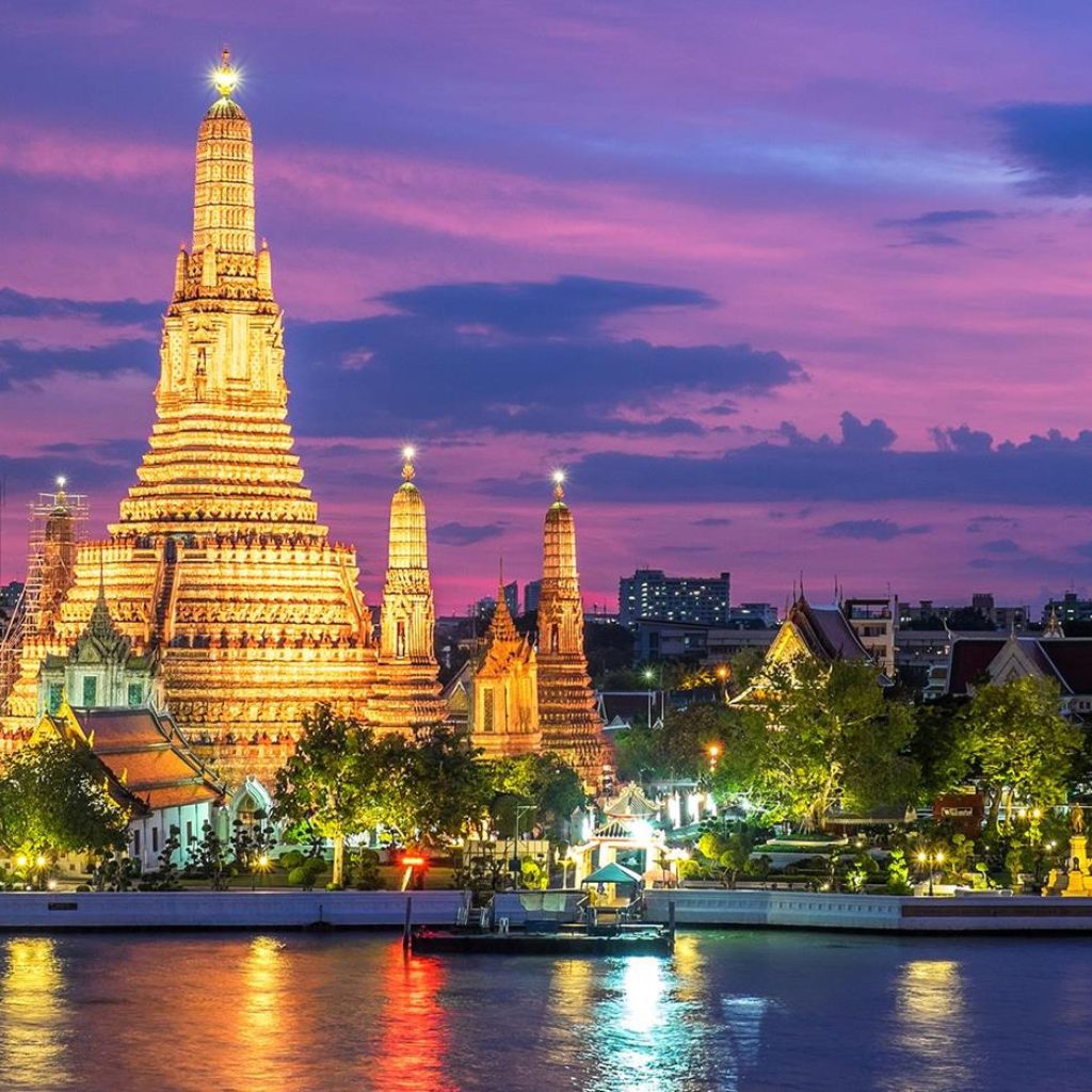Bangkok_0000_Thailand-Bangkok-Chao Phraya River-shutterstock_219128044 Bangkok_0000_Thailand-Bangkok-Chao Phraya River-shutterstock_219128044